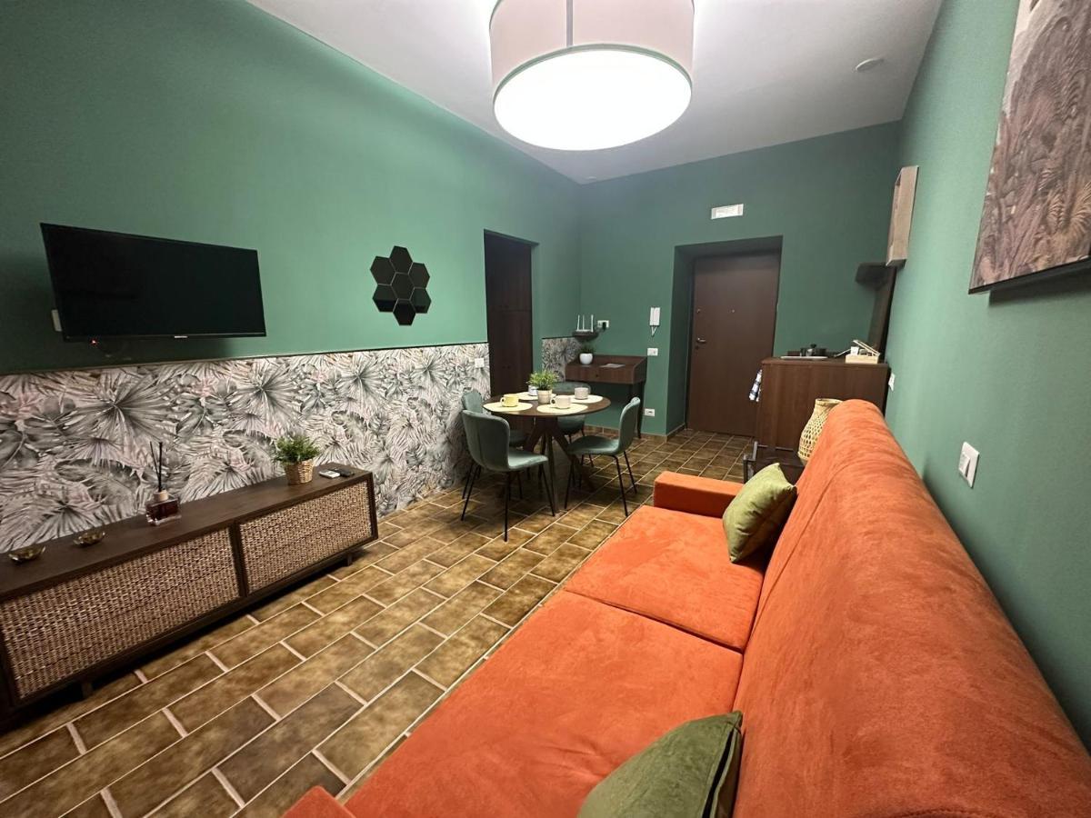Flowers House Casa Vacanze 那不勒斯 外观 照片