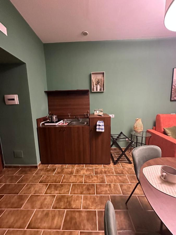 Flowers House Casa Vacanze 那不勒斯 外观 照片
